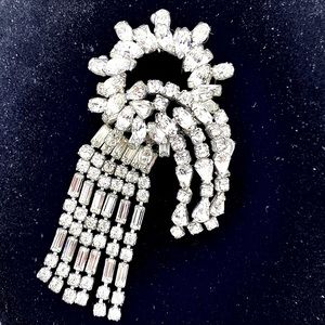 Vintage LILLY DACHE Clear Rhinestone  Brooch/Pendant - Gorgeous!
